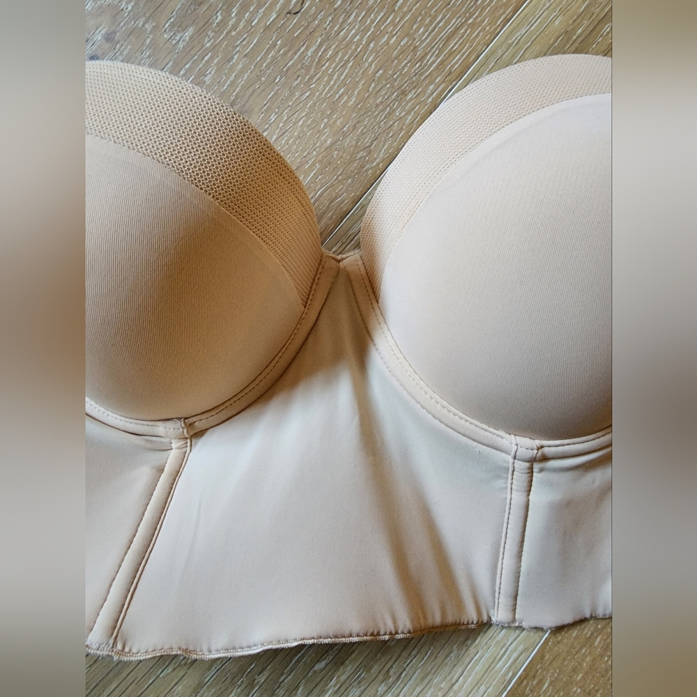 Lively Seamless Nude Strapless Bra Sz 34C, Toasted Almond